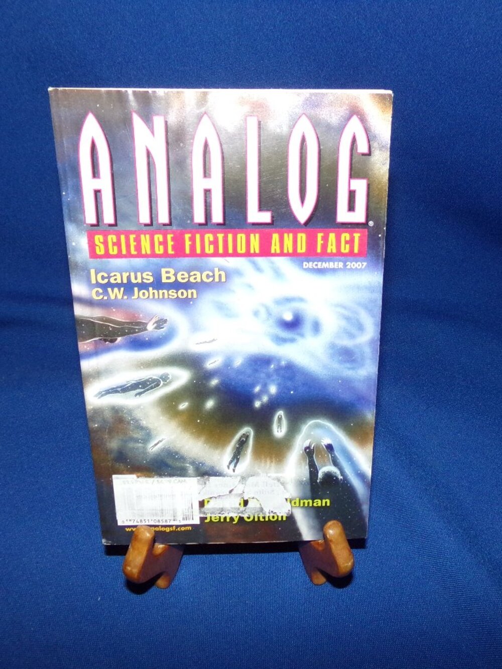 Vintage Analog Magazine: Science Fiction and Fact - December 2007
